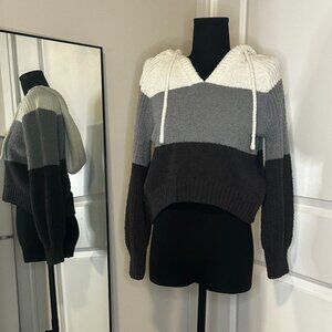 Hooded Pullover crop Sweater